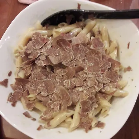 Gold Istra 招待所 3*