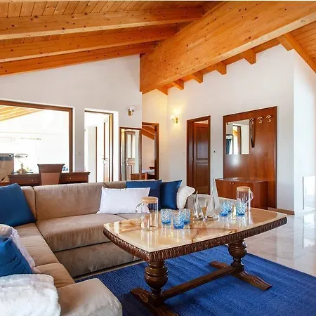 Gold Istra 3* Сечовле